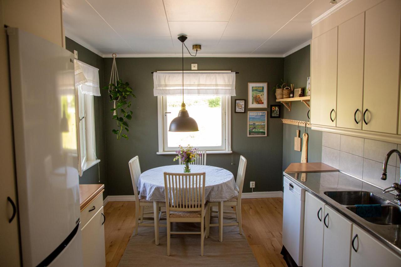 Cozy Mountain View Apartment Orrviken Kültér fotó
